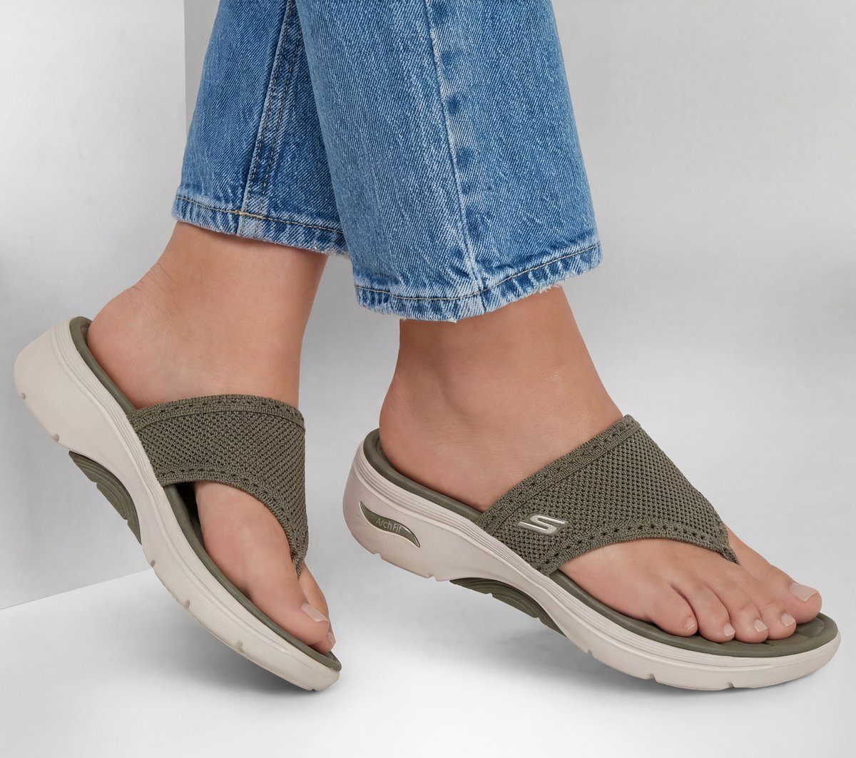 GO WALK Arch Fit 2.0 Sandal - Ashley - Image 2